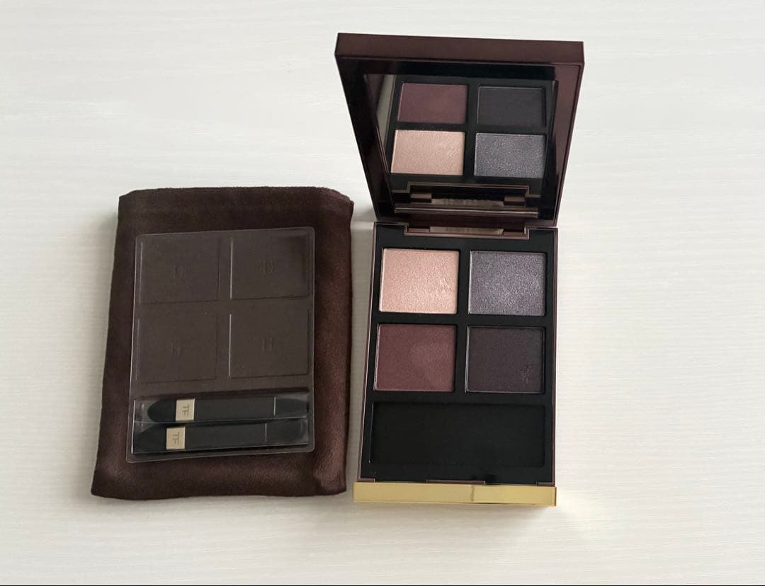 トムフォード アイカラークォード 39C バイオレット サテン 完売品