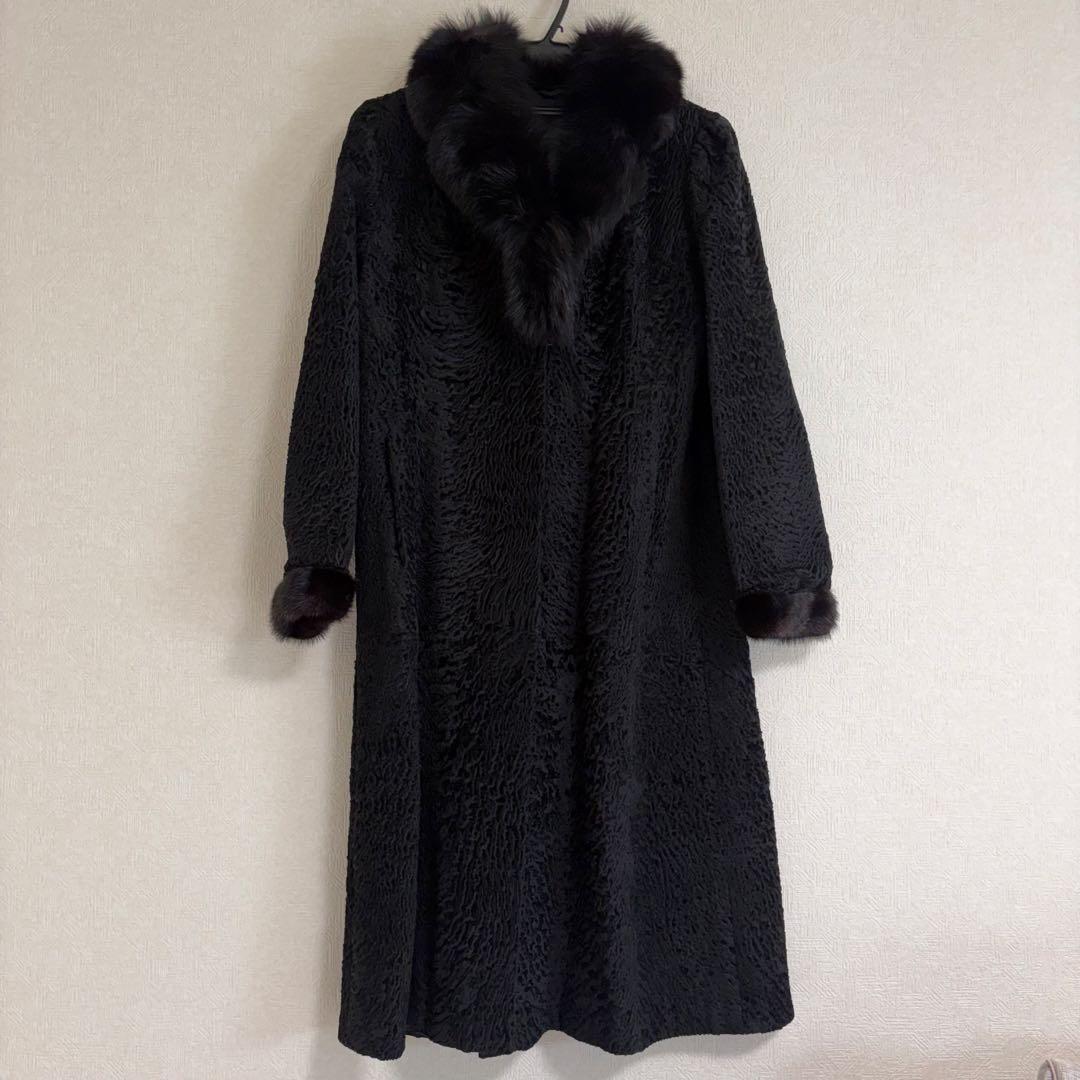 スワカラ　カラクルラム　アストラカン　フォックスファー襟　袖口ミンクロングコート
