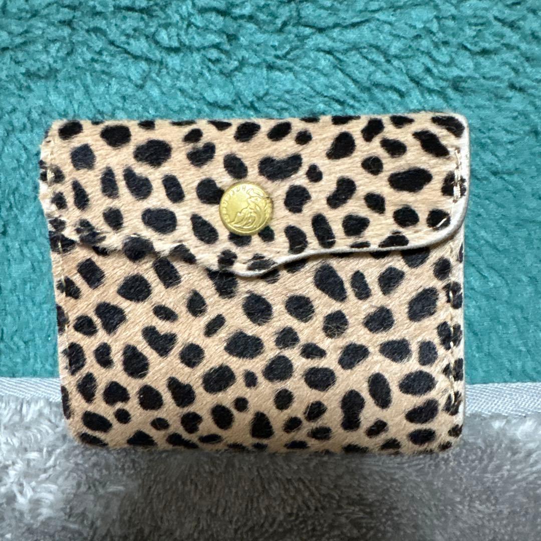 saranam三つ折り財布