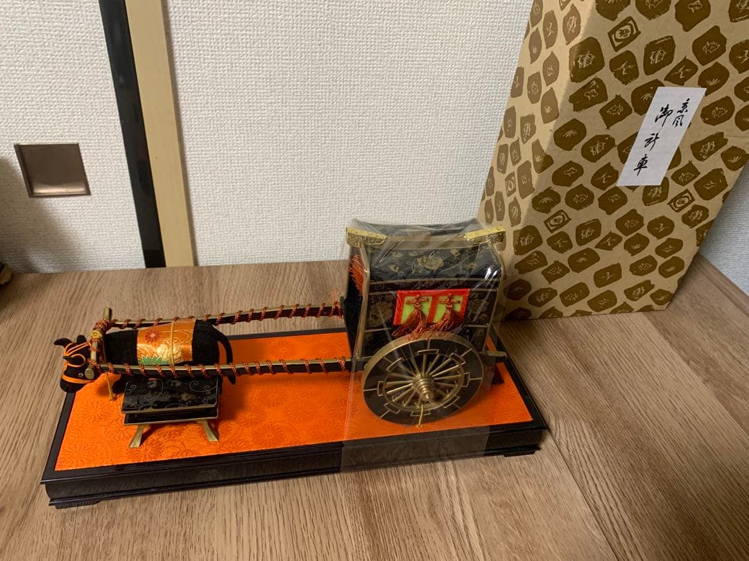 まこちゃん　４０号　お雛様道具セット　古代八重菊蒔絵　京風御所車