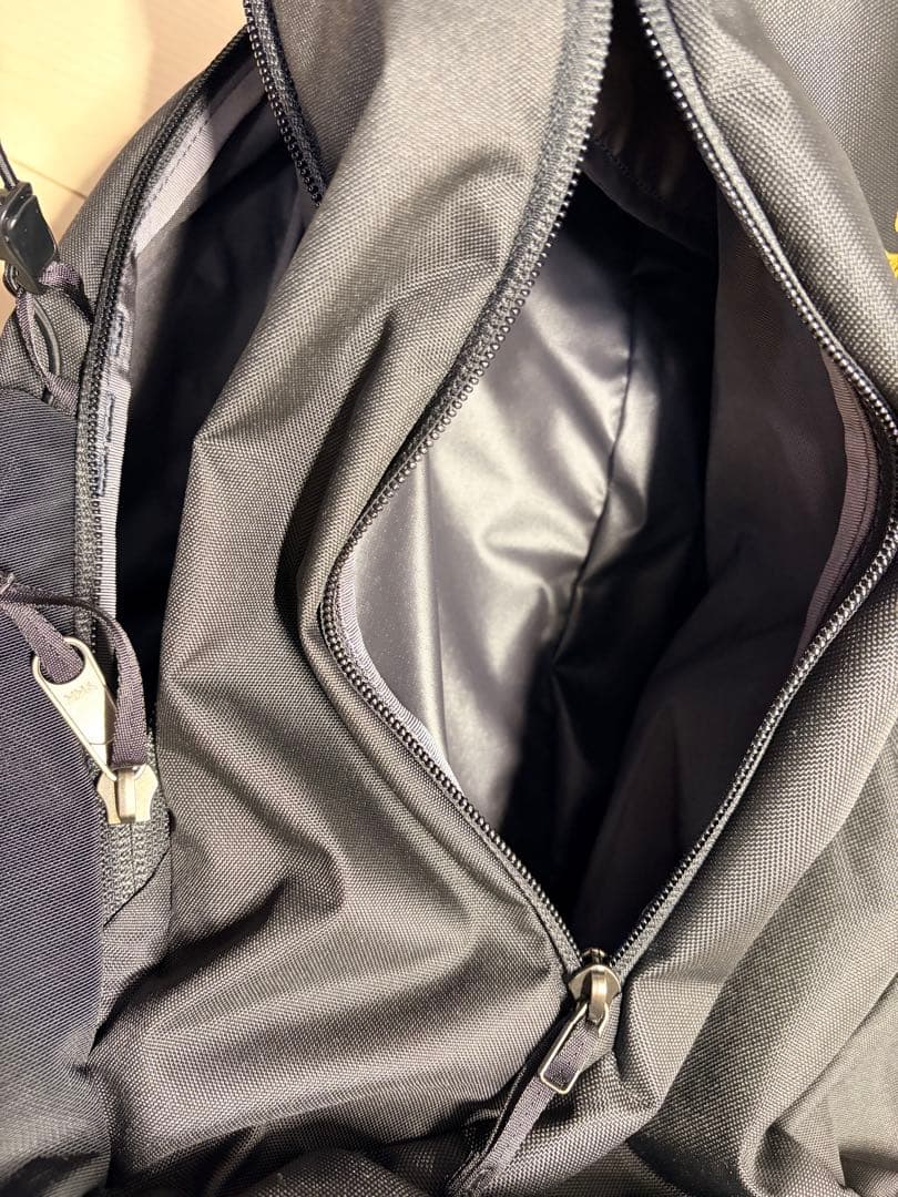 美品　Arc'teryx マンティス26