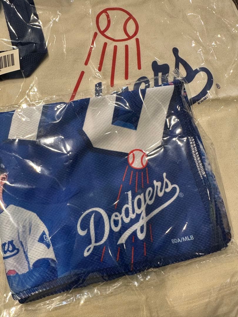 ドジャース　ファンクラブ　グッズ