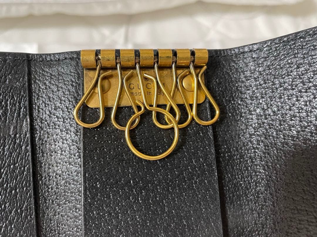 GUCCI 蜂モチーフ キーケース