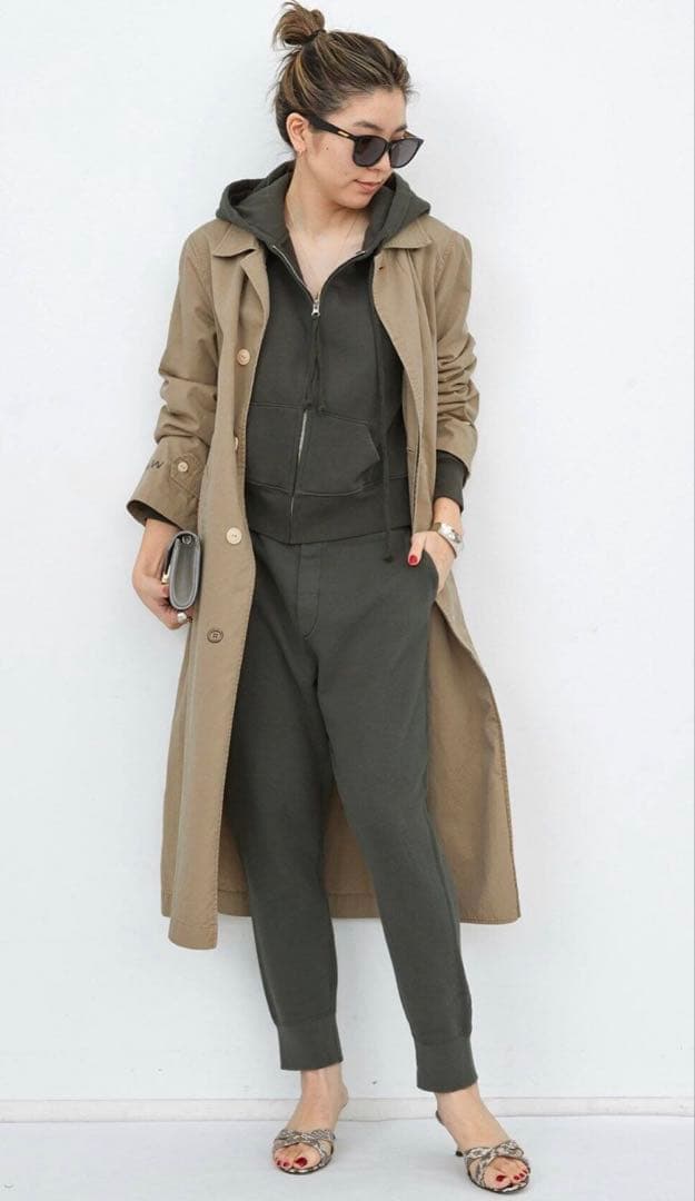 MADISONBLUE CRAFFITI COAT マディソンブルー　01