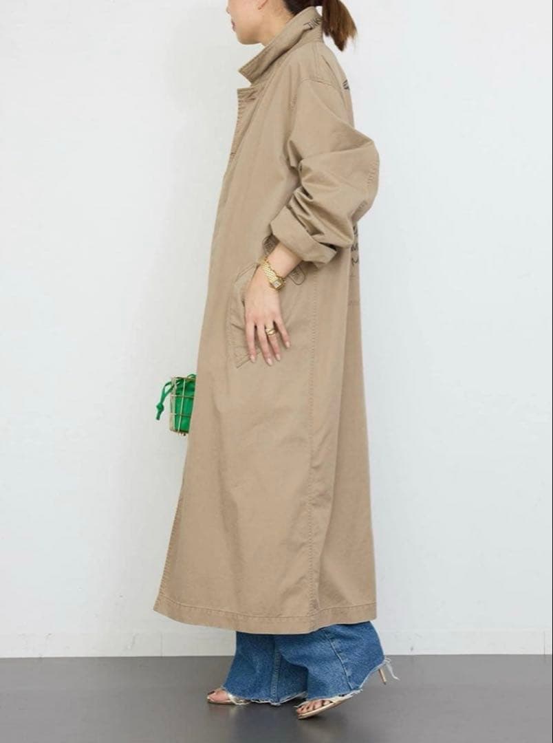 MADISONBLUE CRAFFITI COAT マディソンブルー　01