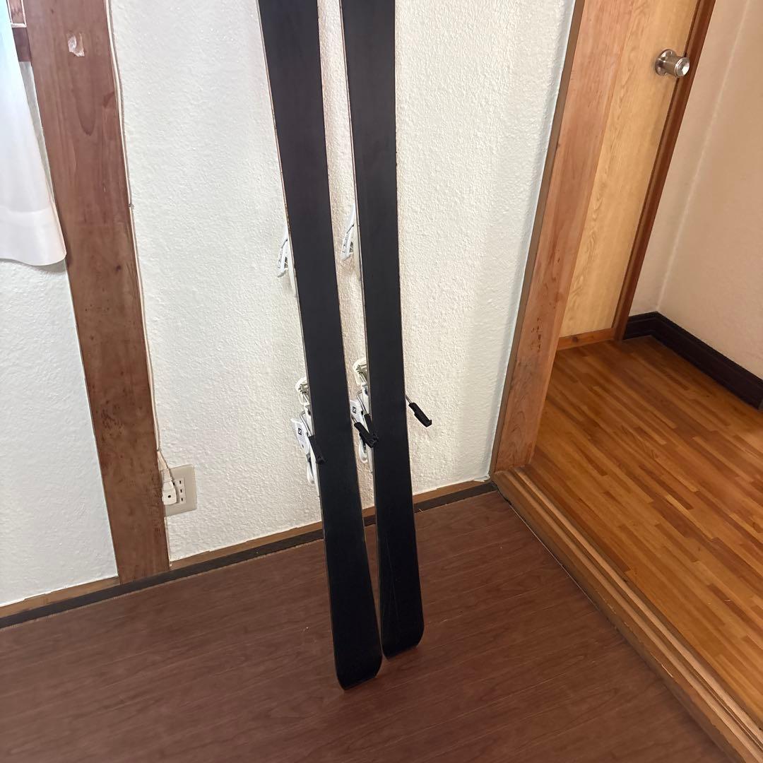 SALOMON スキー板　150センチ