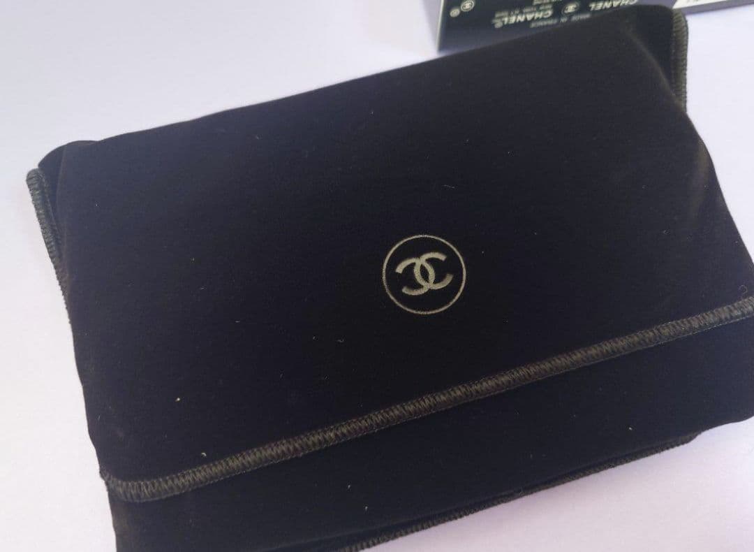 トライアルセット・サンプル CHANEL TRAVEL MAKEUP PALETTE