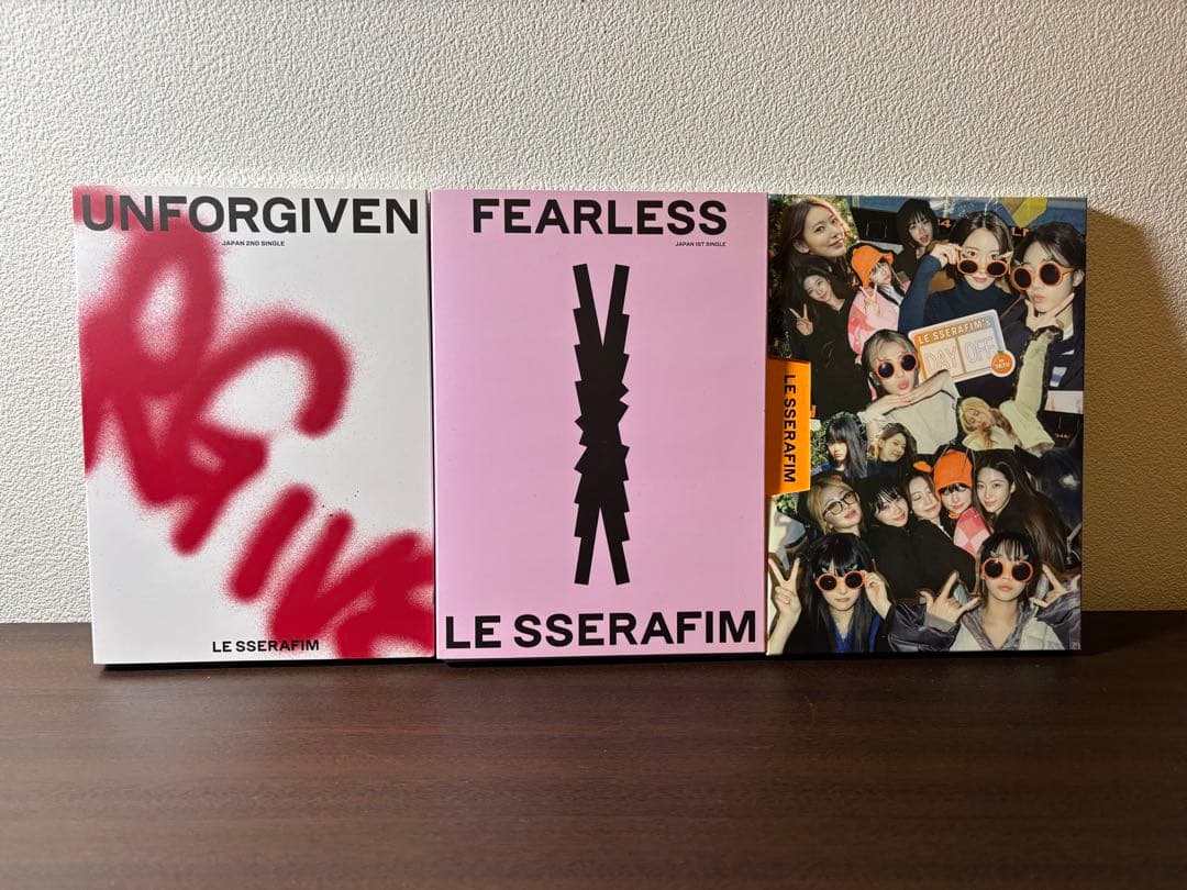 LE SSERAFIM 引退品　トレカ　アルバム　DICON シーグリ　うちわ