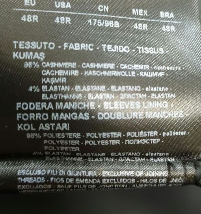 Giorgio Armani ネイビー ダブルブレストカシミヤコート　Мサイズ