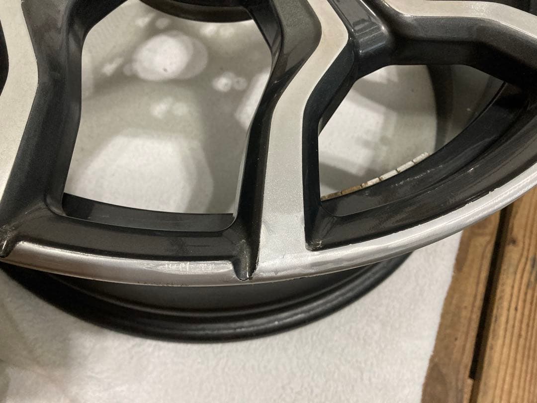 BMW19インチ アルミホイール Mロゴ付きx2f39