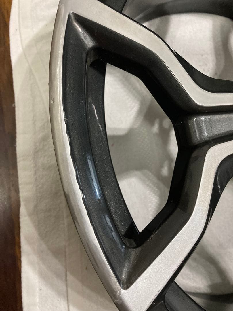 BMW19インチ アルミホイール Mロゴ付きx2f39