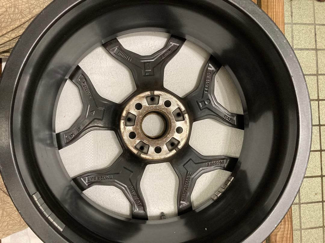 BMW19インチ アルミホイール Mロゴ付きx2f39