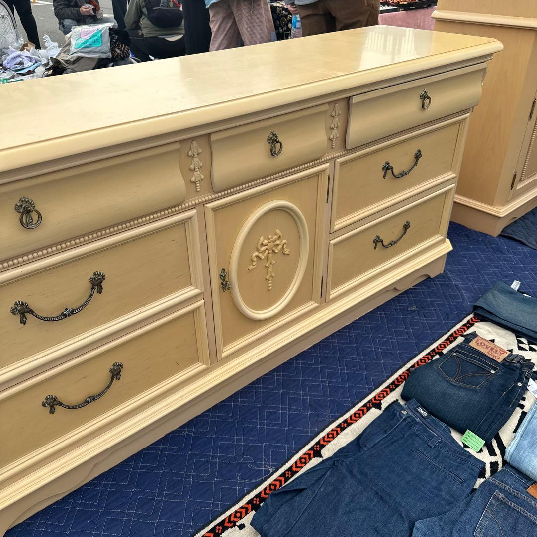 クラシックスタイル 木製箪笥 クリーム色 6引き出しリンホーリン近県限定