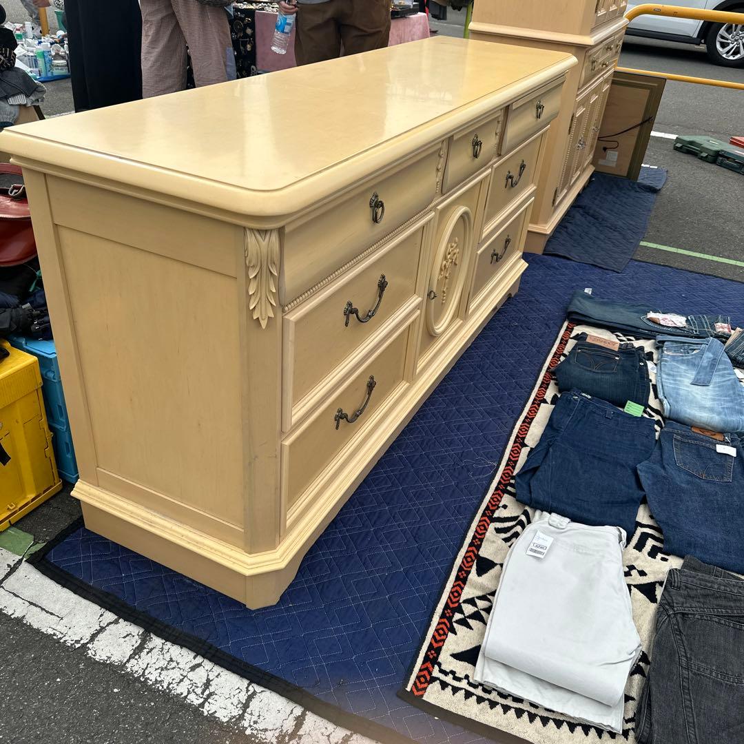 クラシックスタイル 木製箪笥 クリーム色 6引き出しリンホーリン近県限定