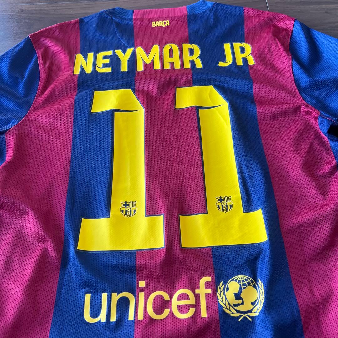 ネイマール選手　バルセロナユニフォーム