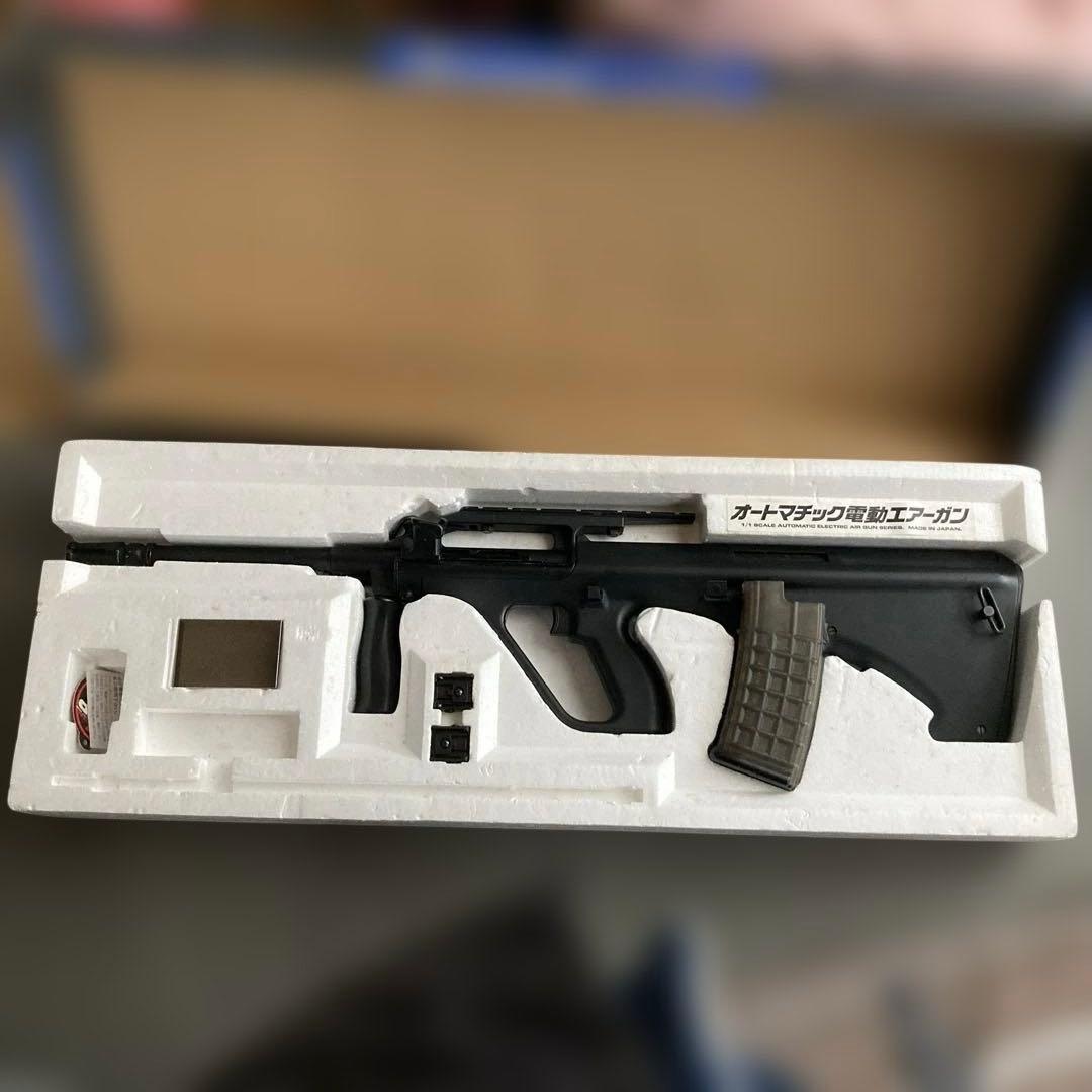 東京マルイ 電動ガン STEYR AUG ステアー おまけマガジン付き