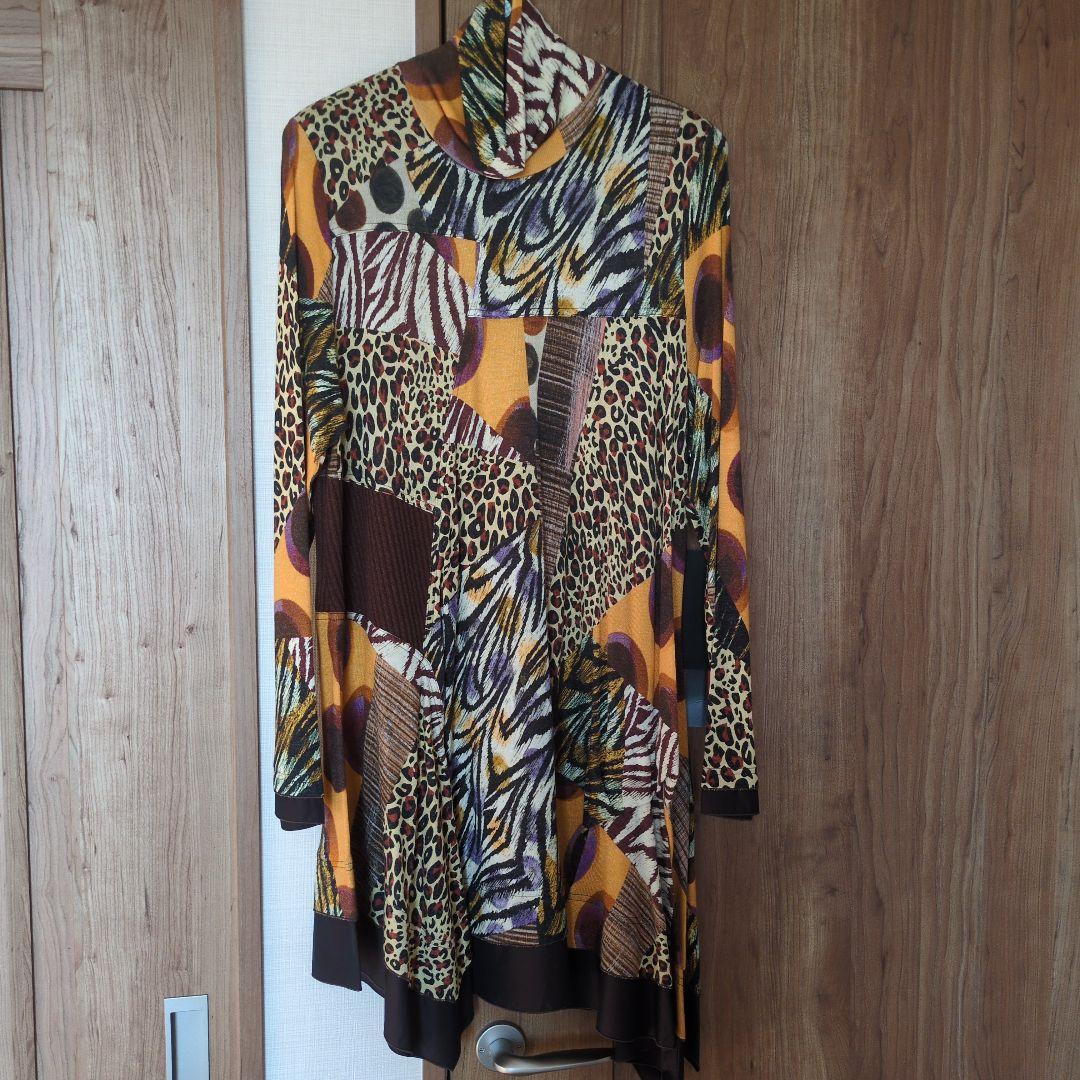 エイココンドウ　　動物柄パッチワーク長袖チュニック 42　ワンピース