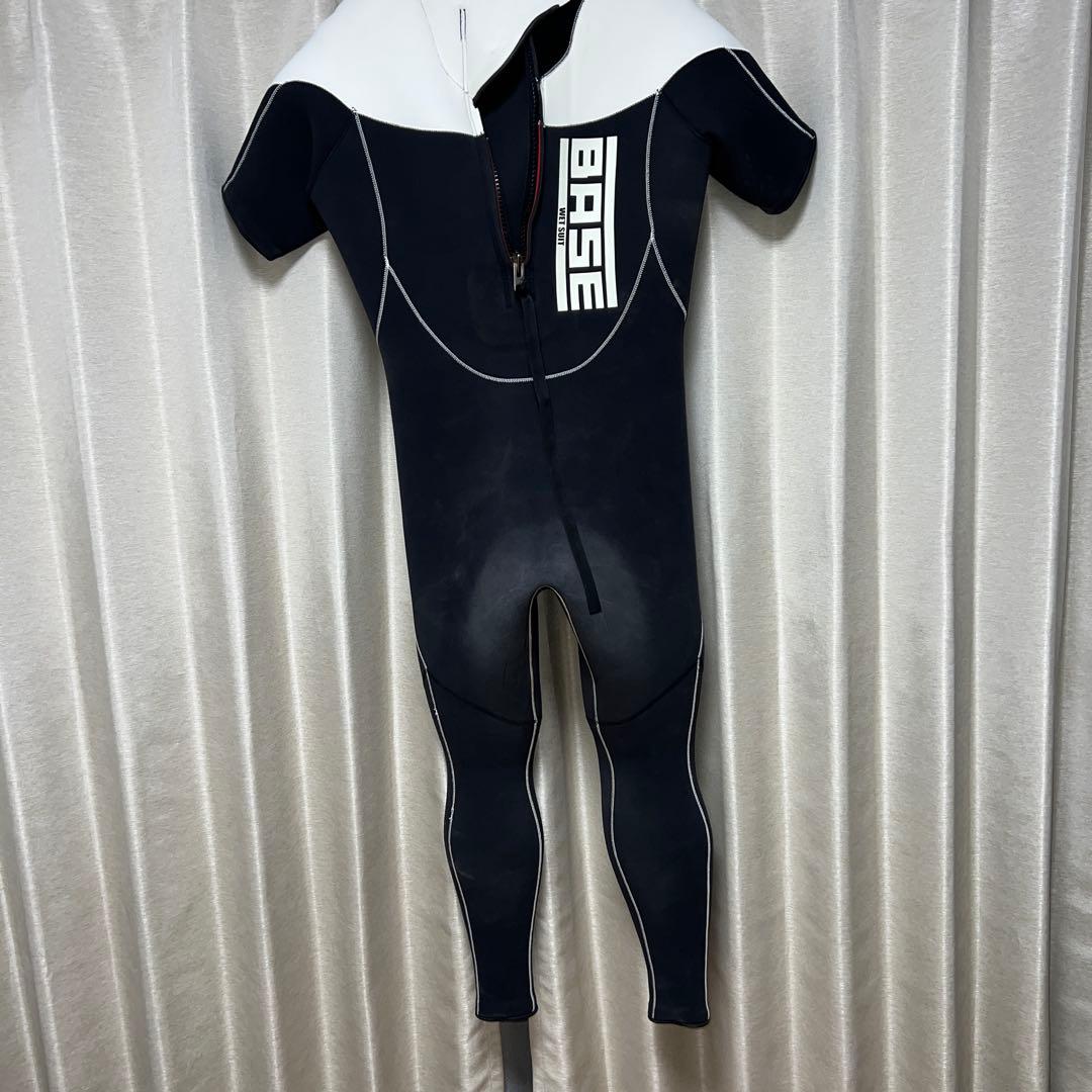BASE シーガルウェットスーツ 黒/白