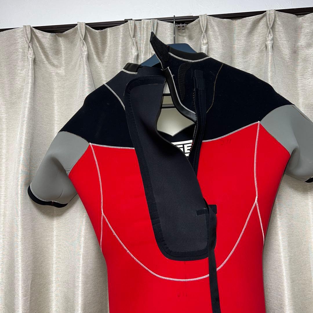 BASE シーガルウェットスーツ 黒/白