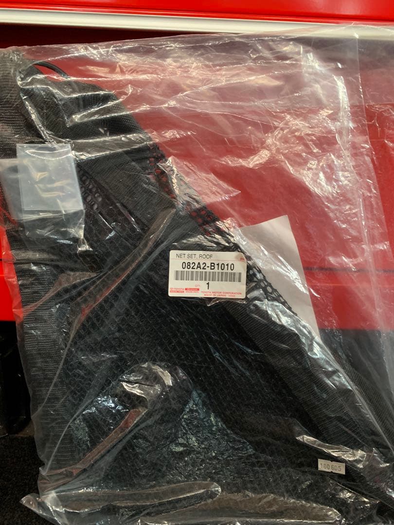 【新品未使用】ルーミー　純正オプション　ルーフネット
