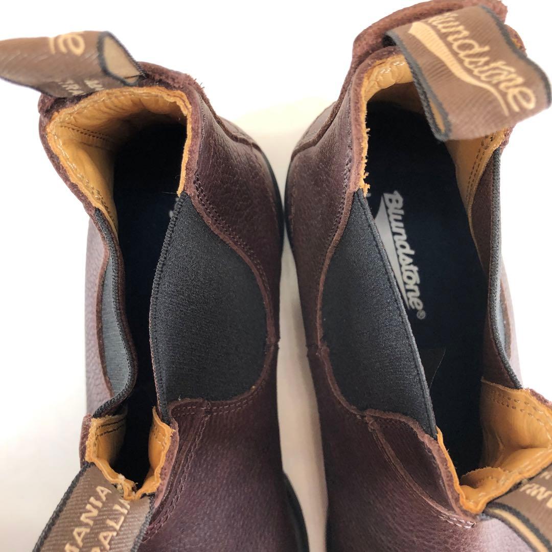 靴 Blundstone