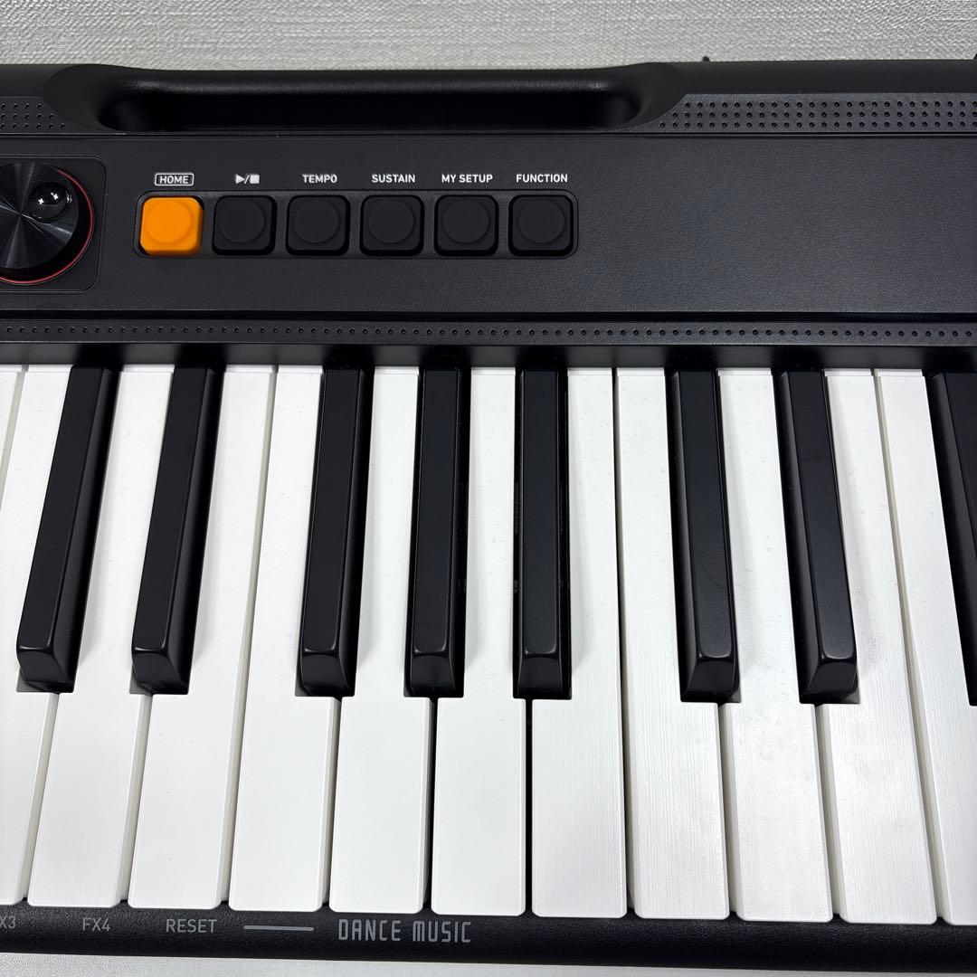 CASIO 電子キーボード61鍵盤 軽量&コンパクト CT-S195