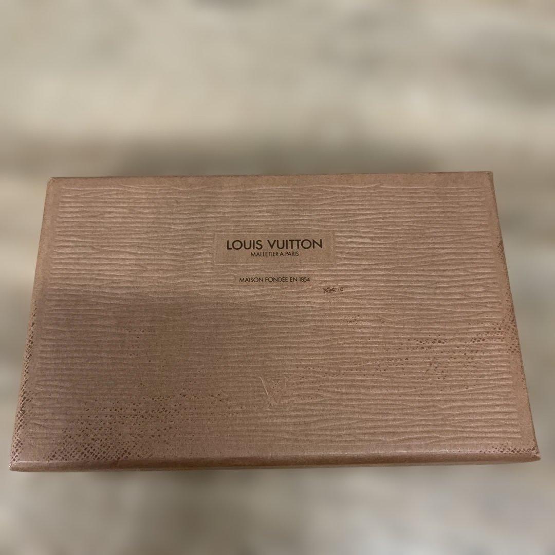 m*♡様 ルイヴィトン タイガ ミュルティクレ 4連 キーケース エピセア 緑