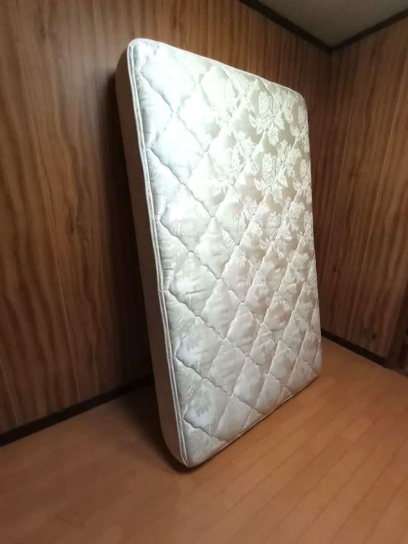 IDC大塚家具 Kingsdown キングスダウン セミダブル マットレス