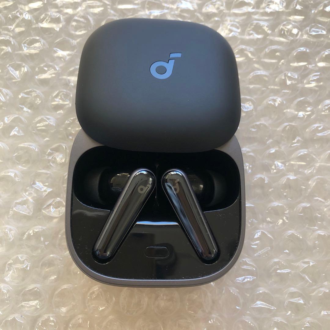 アザラシ　soundcore Liberty 5 ワイヤレスイヤホン　美品