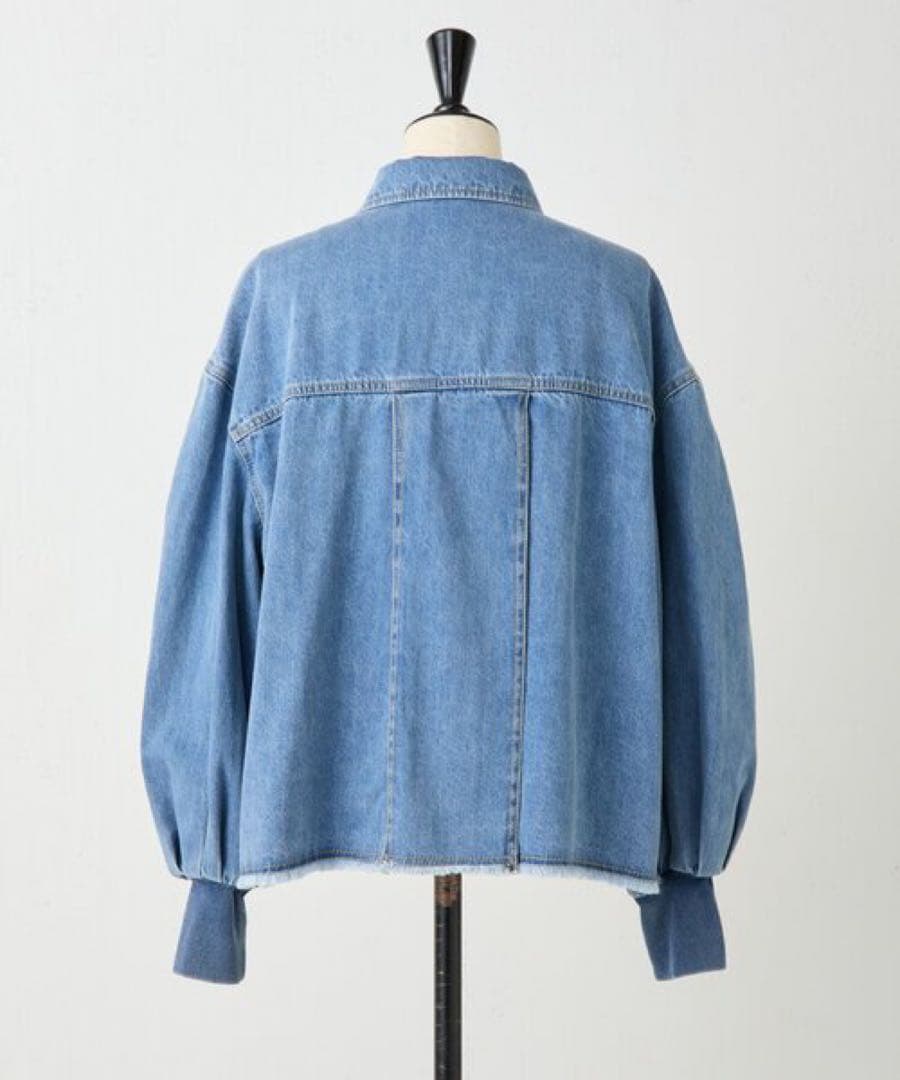 未使用に近いBEARDSLEYビアズリー パフ袖デニムジャケット29,700