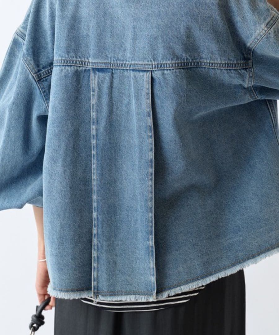 未使用に近いBEARDSLEYビアズリー パフ袖デニムジャケット29,700