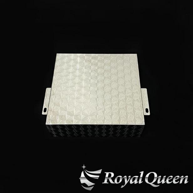 0619 ブルーテックキャンター バッテリートップカバー ウロコ柄