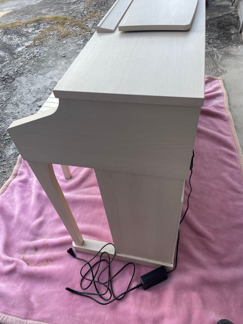 KAWAI コンサートアーティスト　CA17A ホワイト