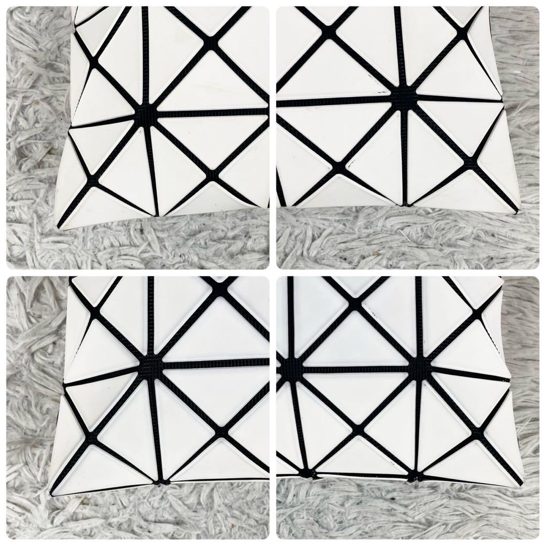 美品 バオバオイッセイミヤケ レザー ショルダーバッグ ファスナー ホワイト