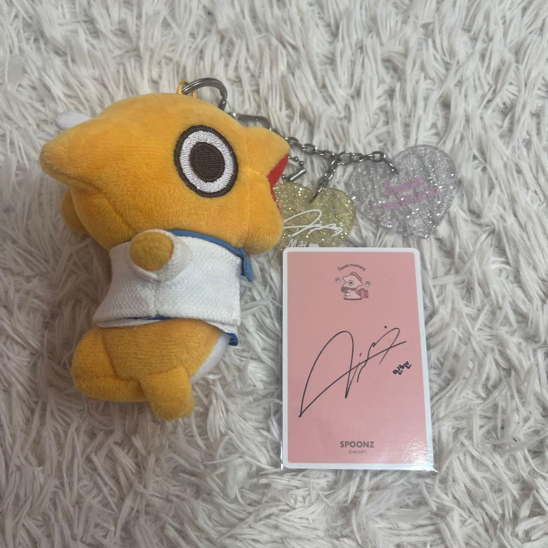 ファンミニョン　トレカ　キーホルダー