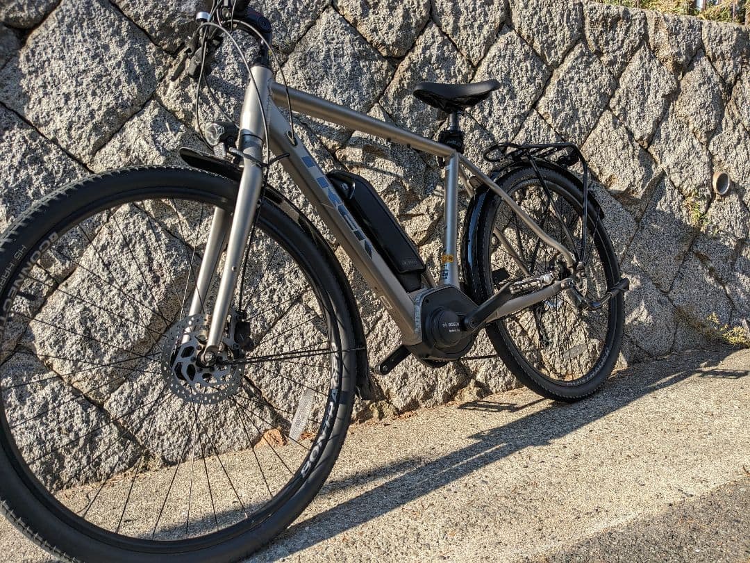 2/15まで　TREK VERVE+2 電動クロスバイク E-BIKE