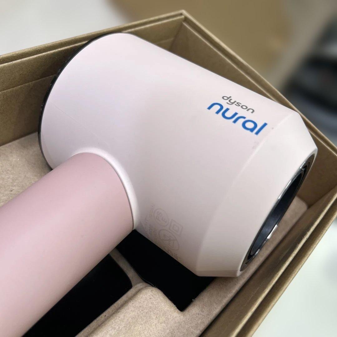 6865②【美品】ダイソン HD16 KP さくらチェリー ヘアドライヤー