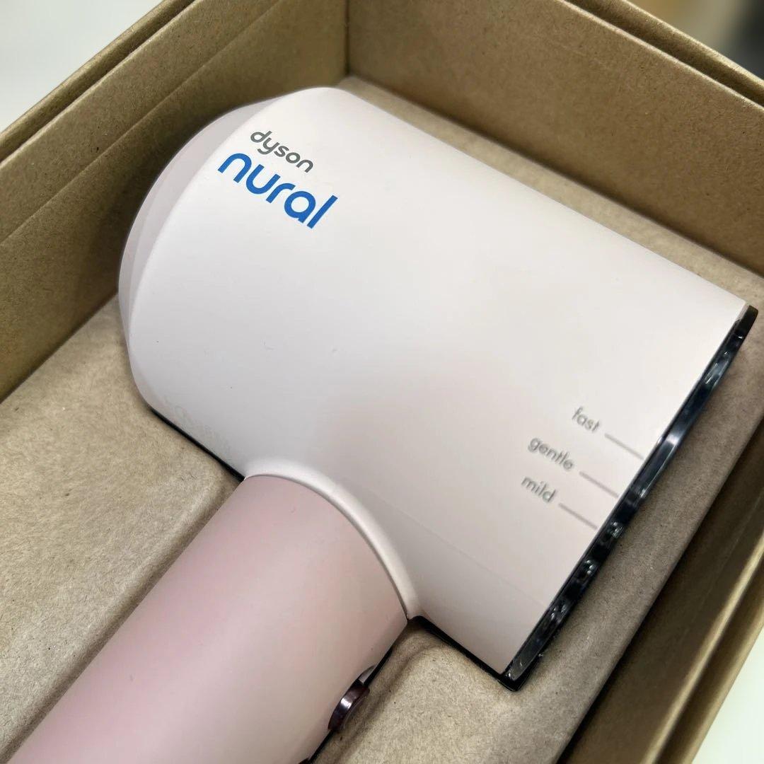 6865②【美品】ダイソン HD16 KP さくらチェリー ヘアドライヤー