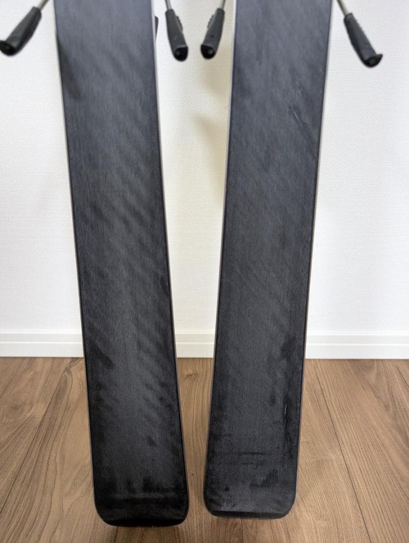 スキー板 V-SHAPE LYT V8 163cm 軽量ハイエンド