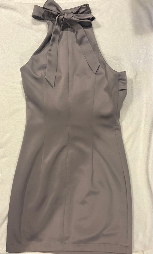 チョーカー風ホルターネックジップデザインタイトミニドレスクリーニング済