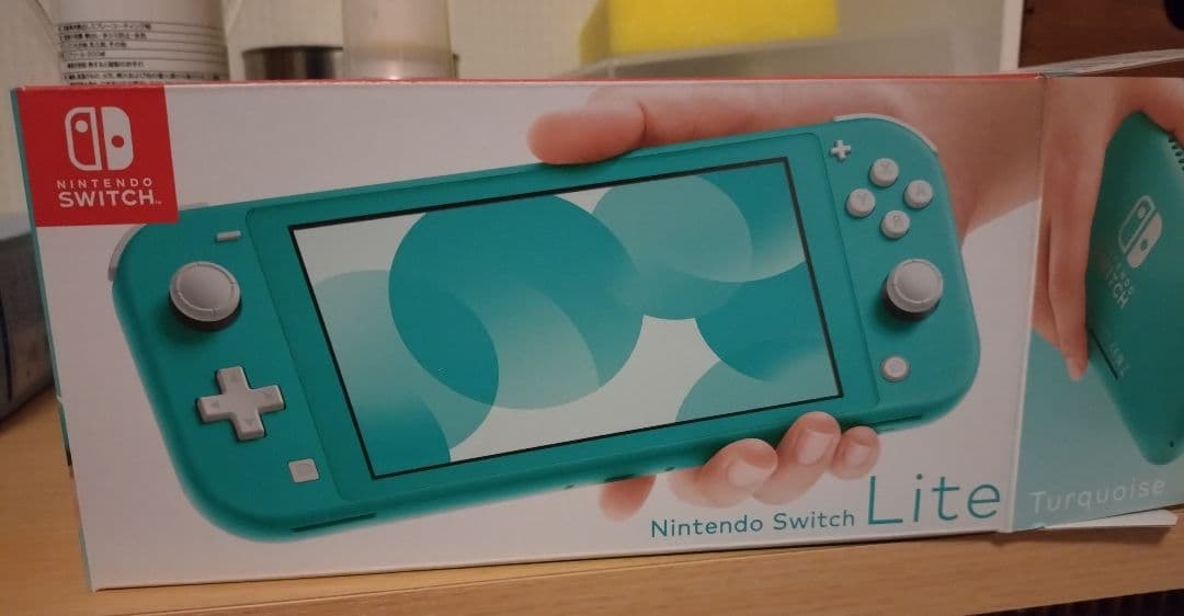 虎*牛様 美品Nintendo Switch Lite ターコイズ 本体