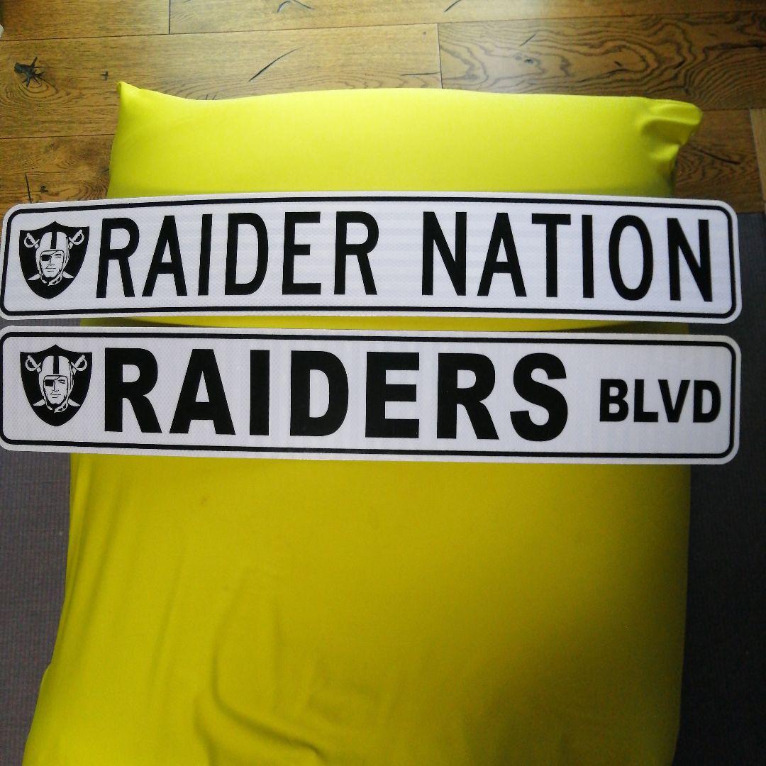 NFL　レイダース　サイン プレート 2枚