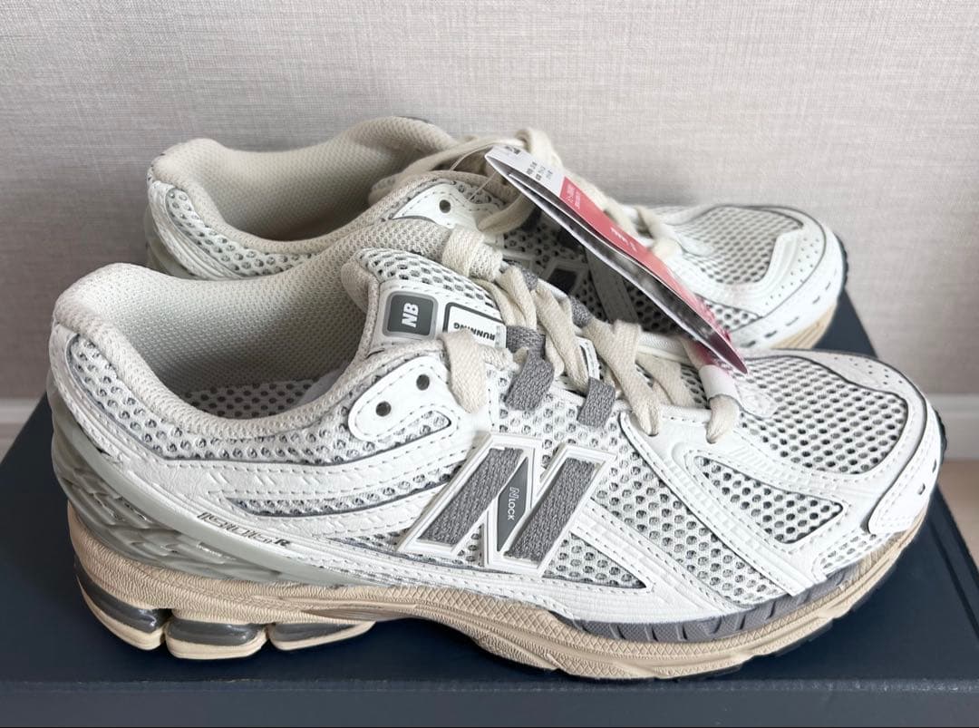 new balance ニューバランス M1906RP【新品・未着用】