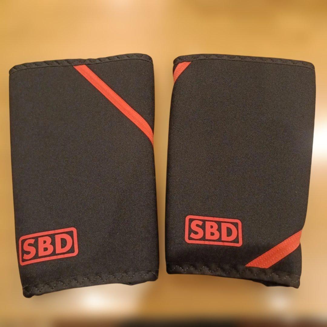 ヤマト 　SBD ニースリーブ 黒/赤　サイズXL