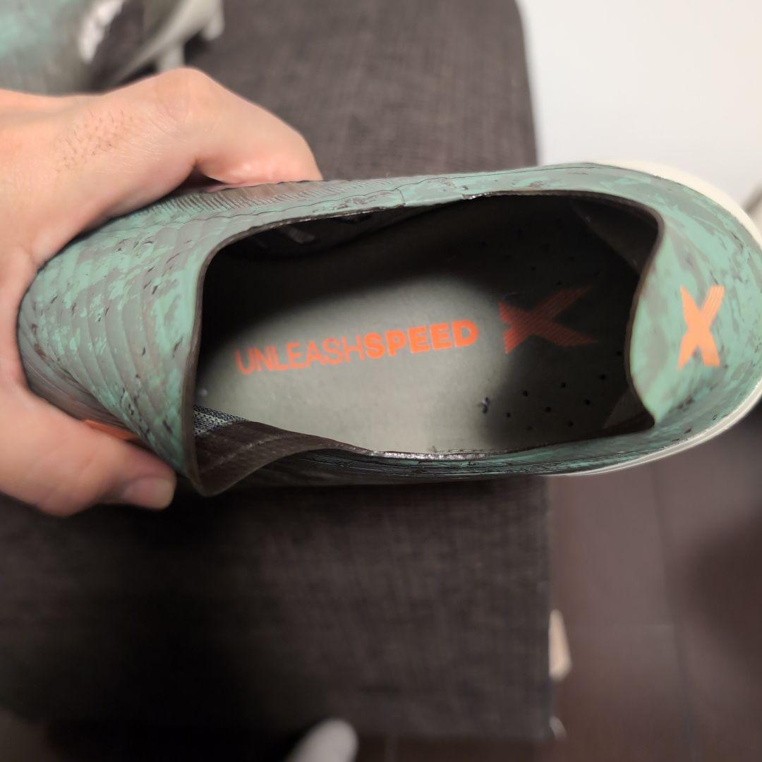 アディダス エックス 19+ FG(グリーン×オレンジ)