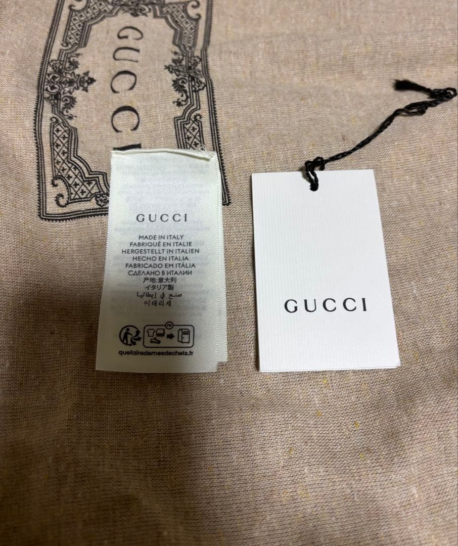 GUCCI キャンパスバケットハット　黒