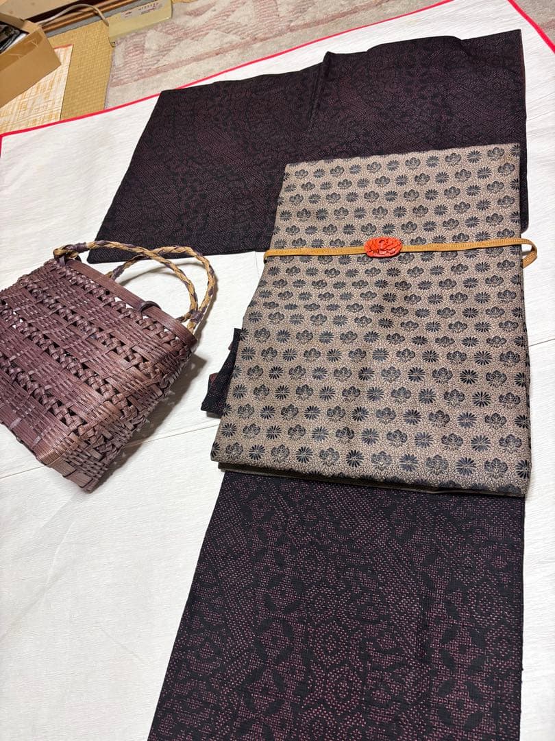 正絹　結城紬　美品　黒地　袷　正絹アンティーク名古屋帯