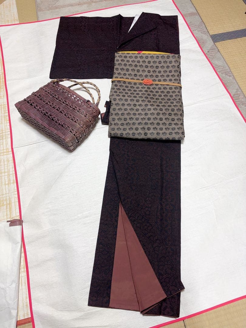 正絹　結城紬　美品　黒地　袷　正絹アンティーク名古屋帯