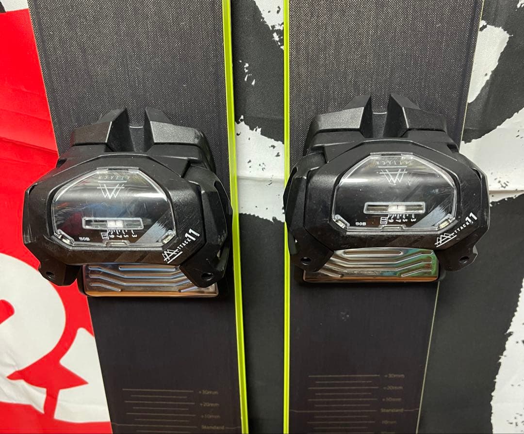 BLASTRACK FARTHER 176㎝　TYROLIA ATTACK11