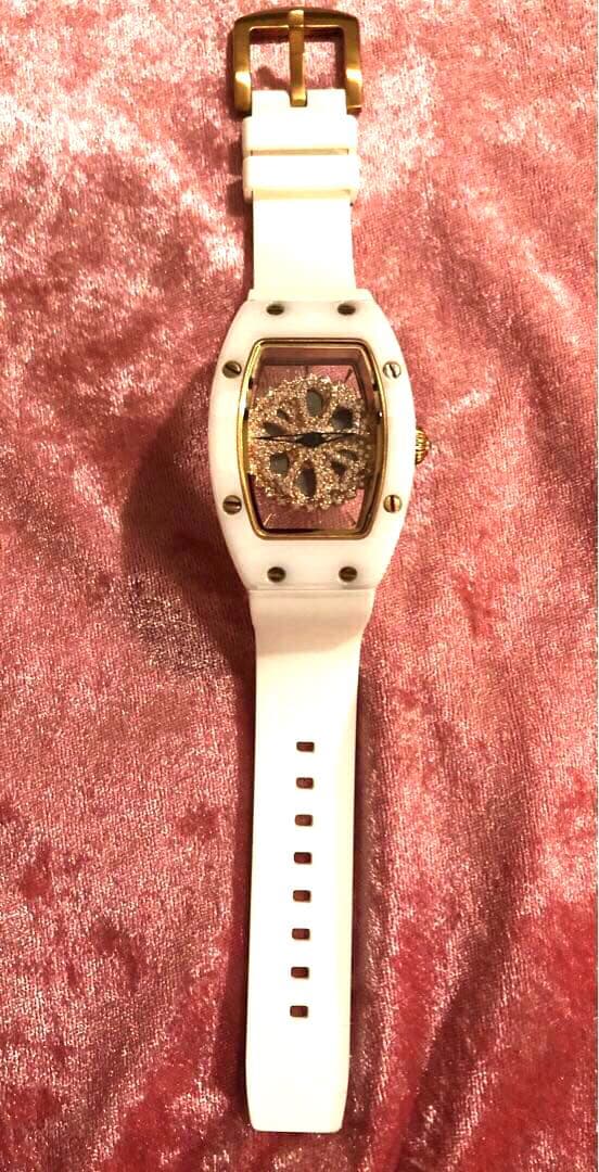 【入手困難】⭐️アンコキーヌ⭐️腕時計⭐️レクタングル⭐️ゴールドカラー⭐️